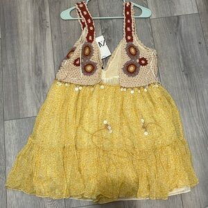 Zara Limited Edition Crochet Dress Deep V-Neck Ruffled Shell Tassels Yellow - XL